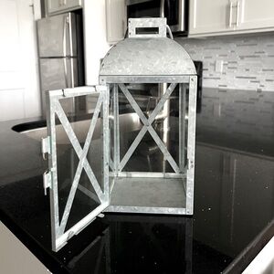 Metal Candle Holder Lantern